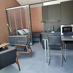 Bij Ons 'niek 3*
