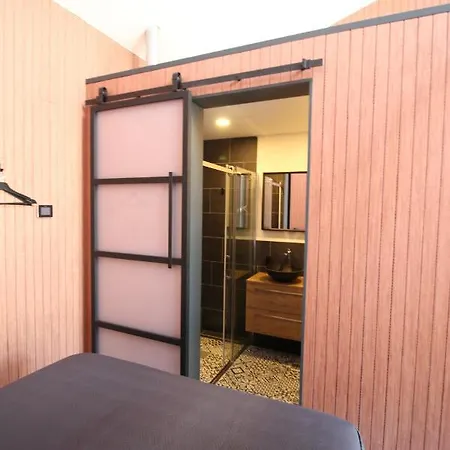 Bij Ons 'niek Den Dungen